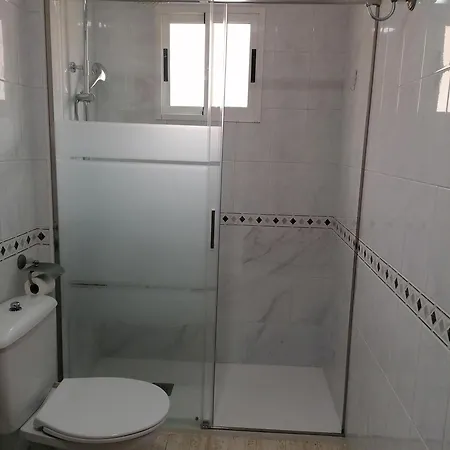 Magnificent 3 Bedroom House Close To The With Community Swimming Pool * Santa Pola